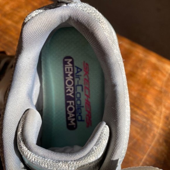 SKECHERS | Grey Knit Air Cooled Comfy Athletic Running Y2k Retro Sneakers 8. - Picture 8 of 9